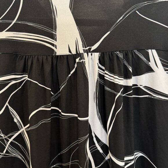 Avenue 18/20 Black & White Abstract Print 3/4 Length Sleeve Blouse EUC - Picture 8 of 8